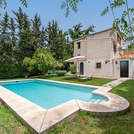 Pool & Garden - Private Swimming Pool *
