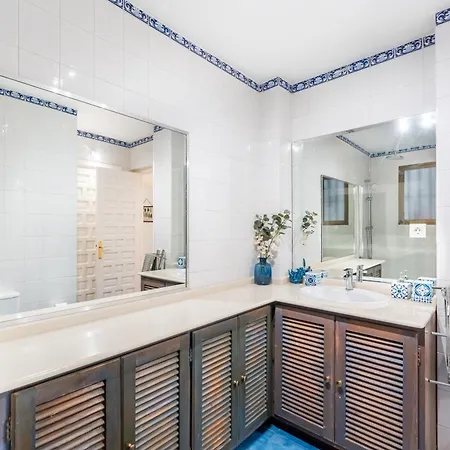 Pool & Garden - Private Swimming Pool فيلة ماربيا
